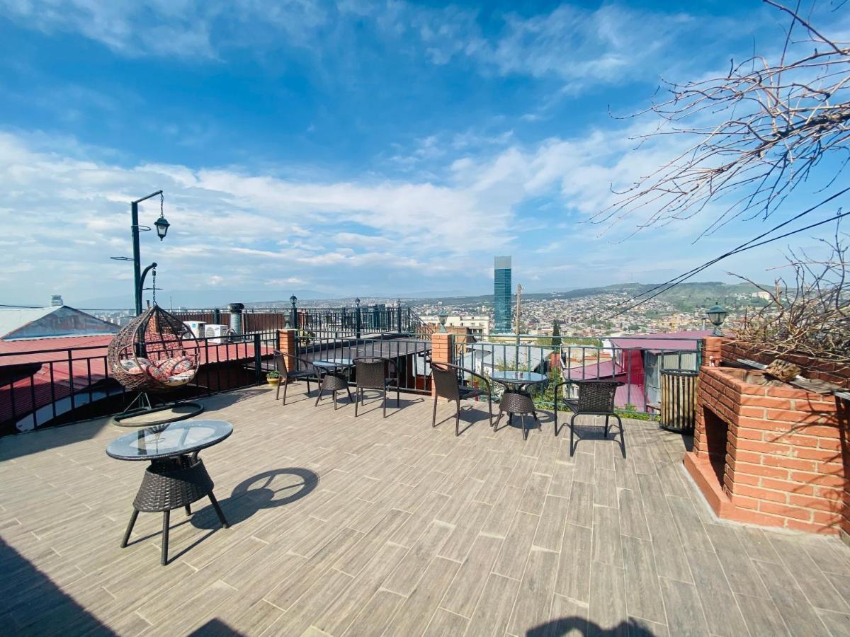 9 Borbalo Street Apartment With Terrace Тбілісі Екстер'єр фото