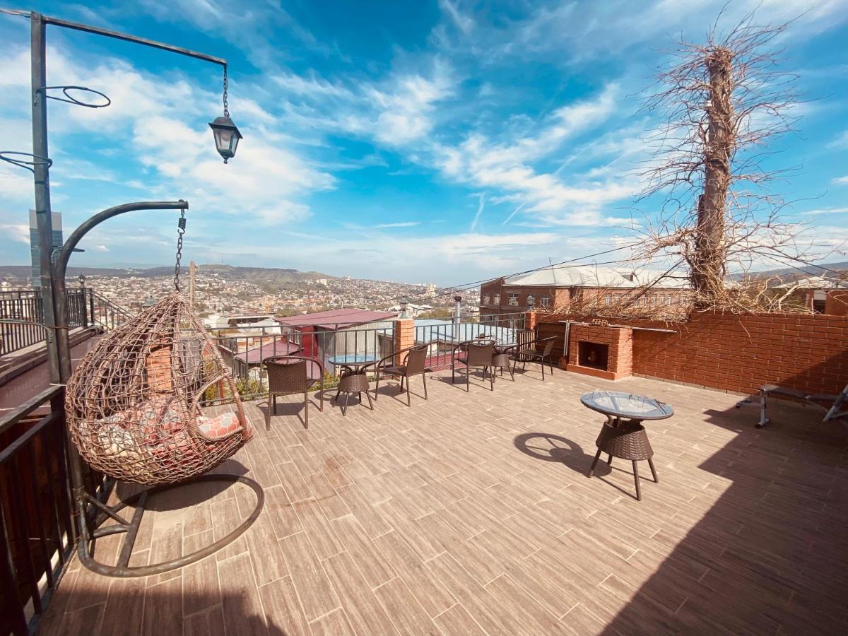 9 Borbalo Street Apartment With Terrace Тбілісі Екстер'єр фото